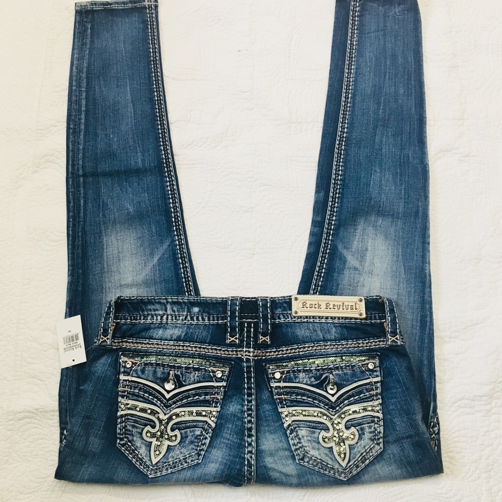 Brand new Rock Revival Jeans Eilis Skinny Size 30